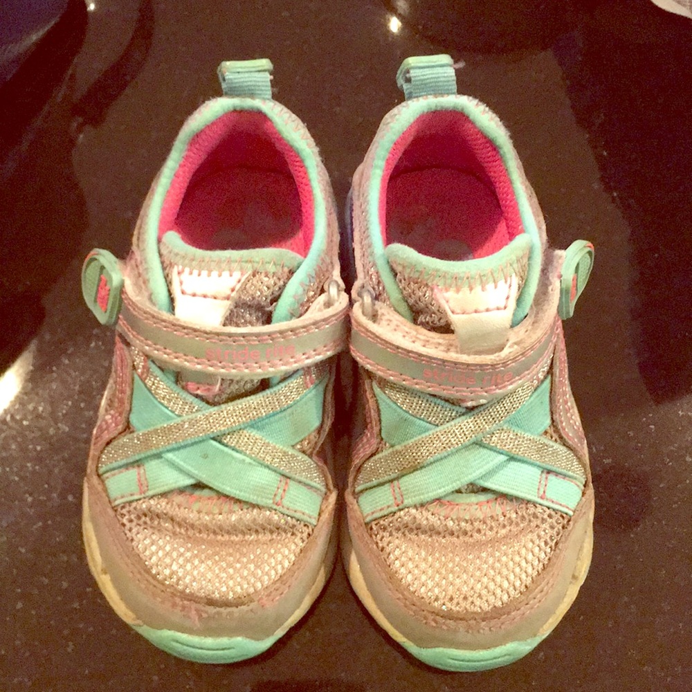 Stride Rite Made 2 Play Washable Sneaker